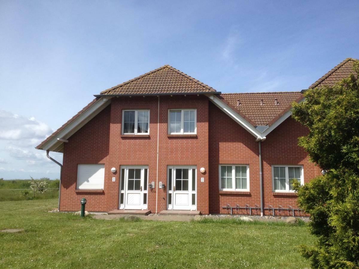 Ferienwohnung "Kranich" Im Ferien-Resort Ruegen Sagard Bagian luar foto