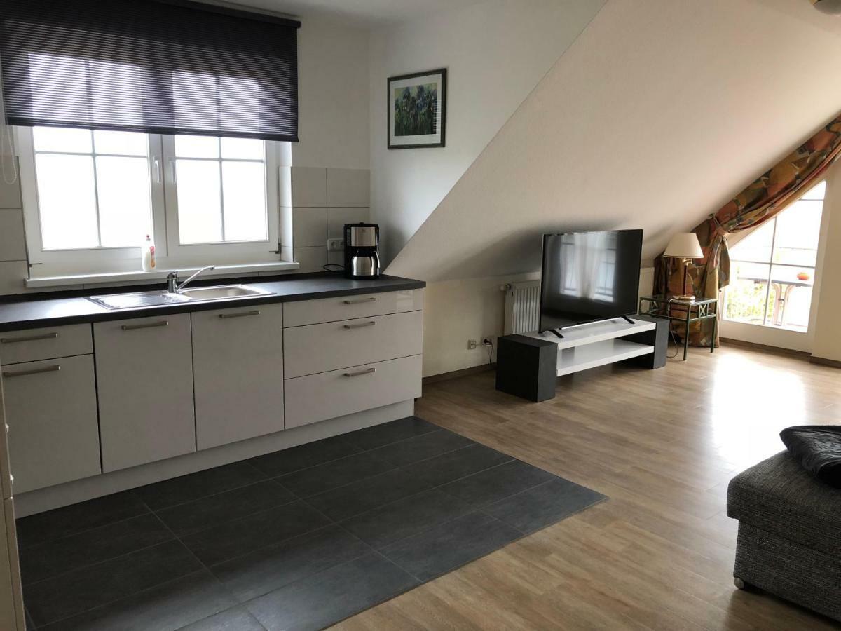 Ferienwohnung "Kranich" Im Ferien-Resort Ruegen Sagard Bagian luar foto